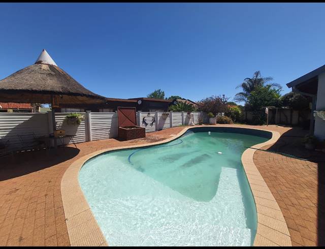 3 BEDROOM HOUSE FOR SALE IN VANDERBIJLPARK SE 6